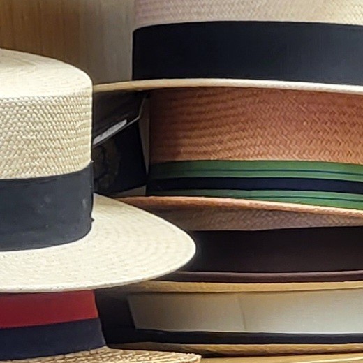 ODE TO AN SHOP SELLiNG&nbsp;HATS