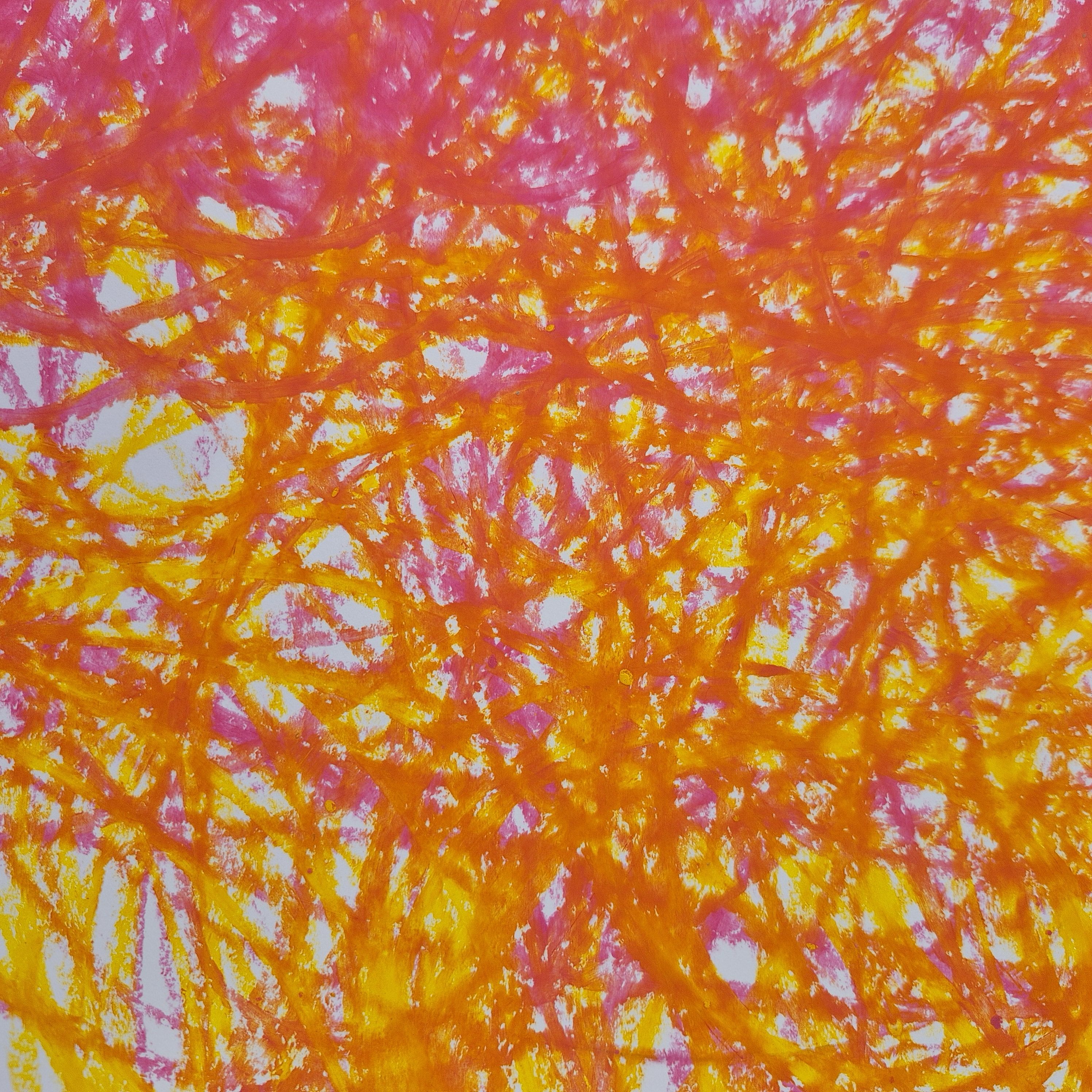 Sich überlappende Linien gezeicnet mit Ölpastellkreide in gelb und pink.